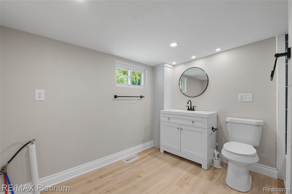 1605 S Hughes Road, Brighton, MI 48114 — Photo 8
