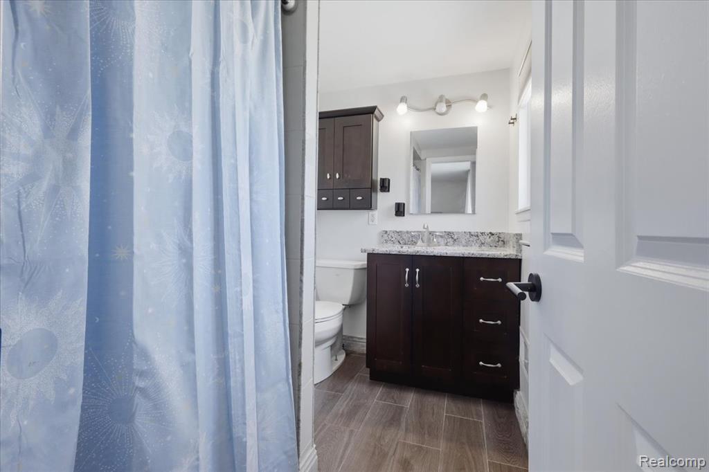 52448 Belle Arbor, Utica, MI 48316 — Photo 22