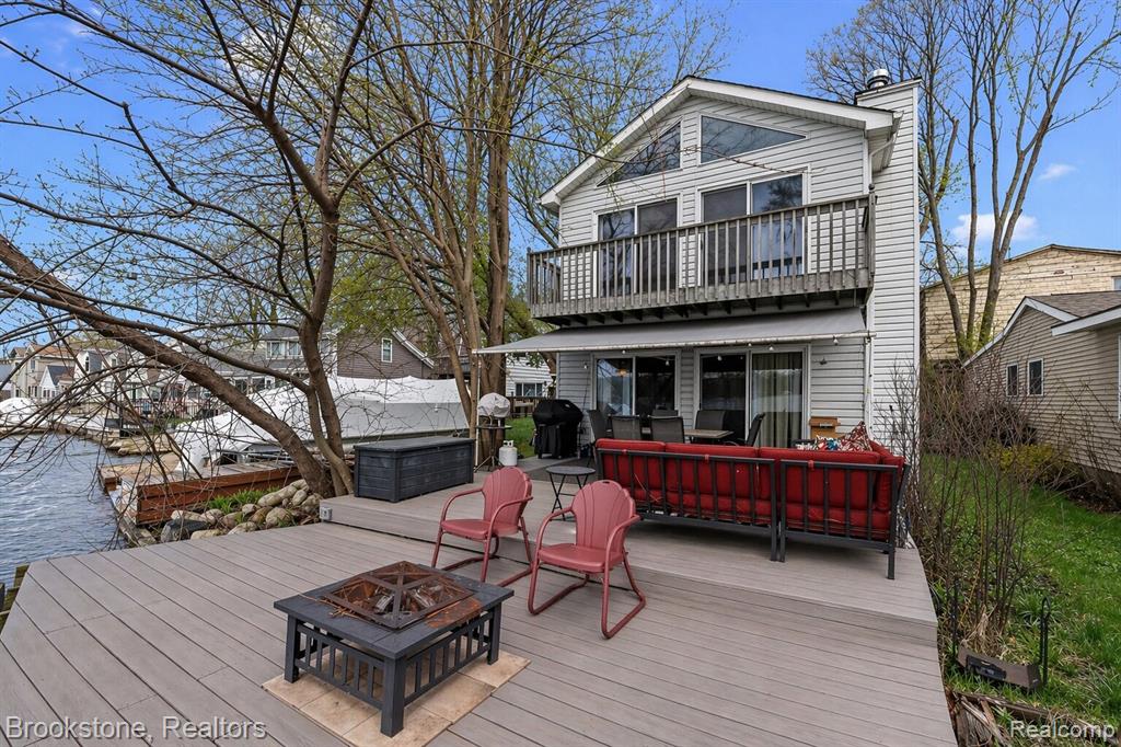 1940 S Ortonville Road, Ortonville, MI 48462 — Photo 24
