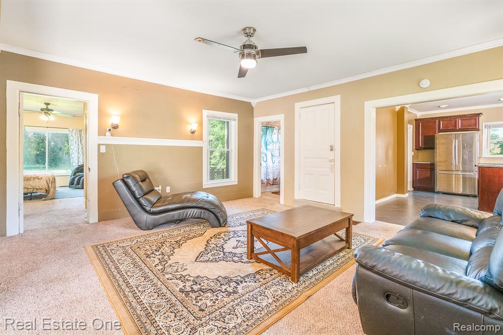 42759 CHERRY HILL Road, Canton, MI 48188 — Photo 39