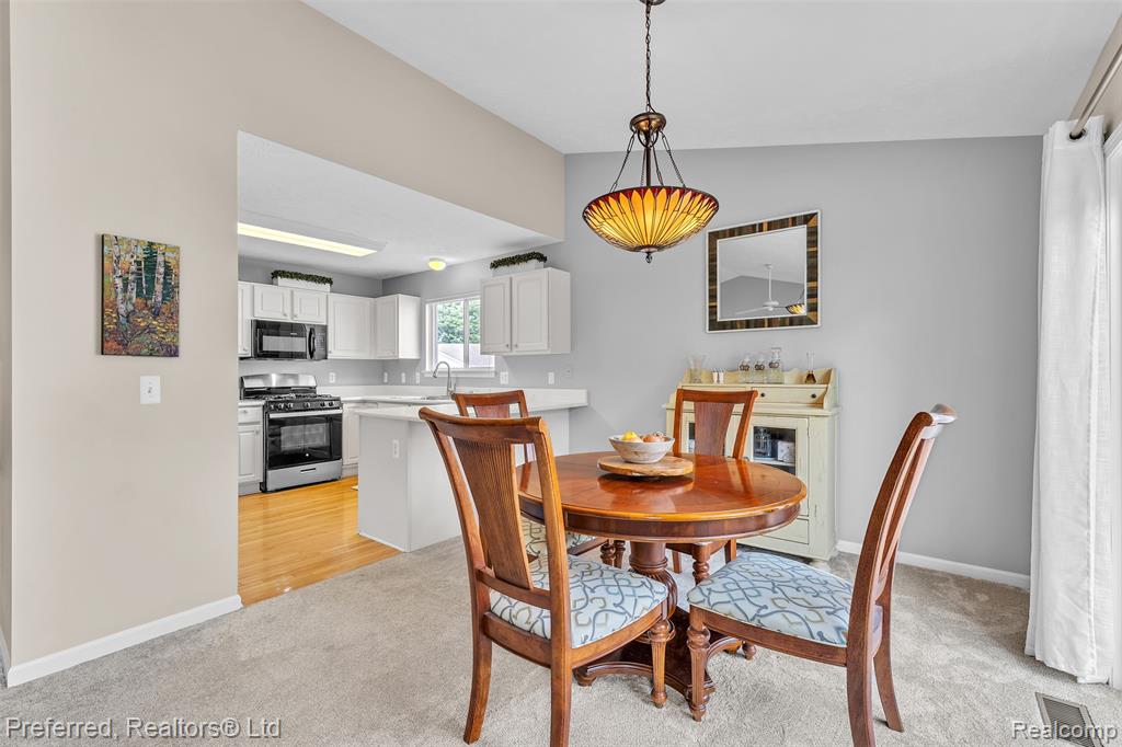 77 Sedum, Howell, MI 48843 — Photo 14