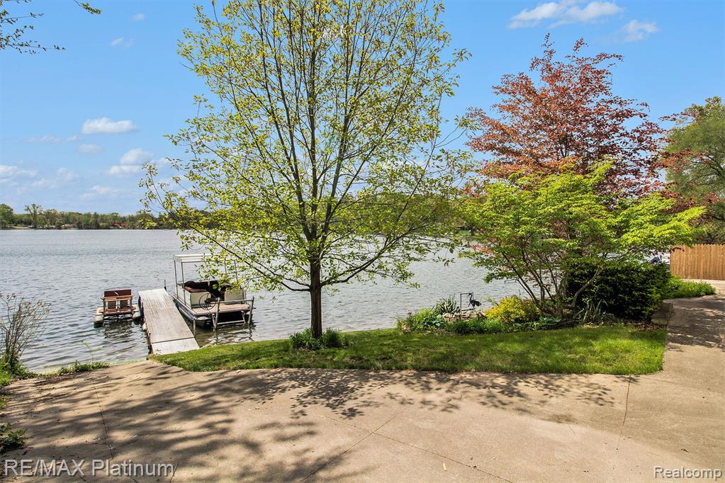 6512 BUCKSHORE Drive, Whitmore Lake, MI 48189 — Photo 58