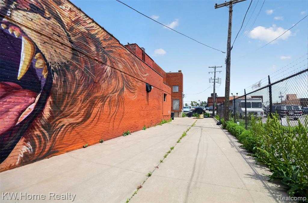 2628 Orleans Street, Detroit, MI 48207 — Photo 22