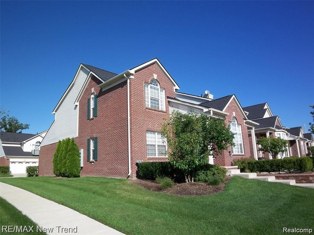 9201 ALEXA Drive, Walled Lake, MI 48390 — Photo 31