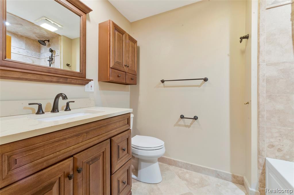 4651 Eddystone Circle, Clarkston, MI — Photo 48