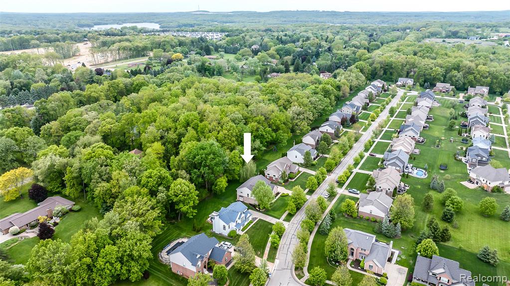 29811 Bradford Drive, New Hudson, MI 48165 — Photo 35