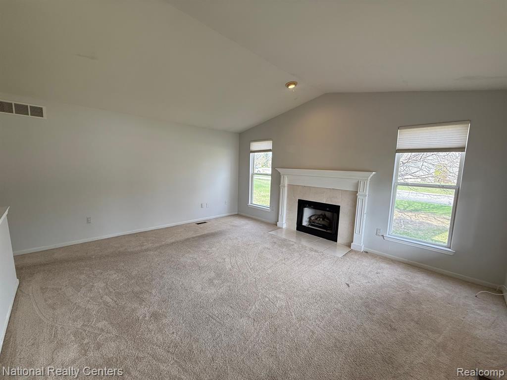 41506 GREENSPIRE Drive, Clinton Twp, MI 48038 — Photo 6