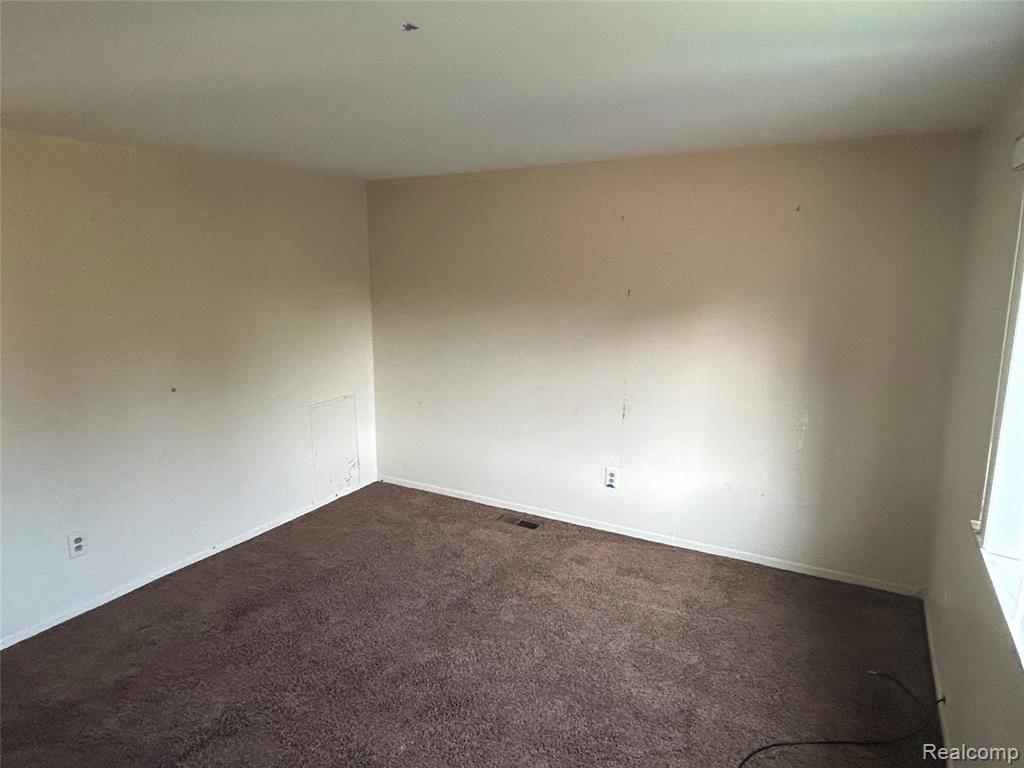 26889 Farmbrook Villa Drive, Southfield, MI 48034 — Photo 39