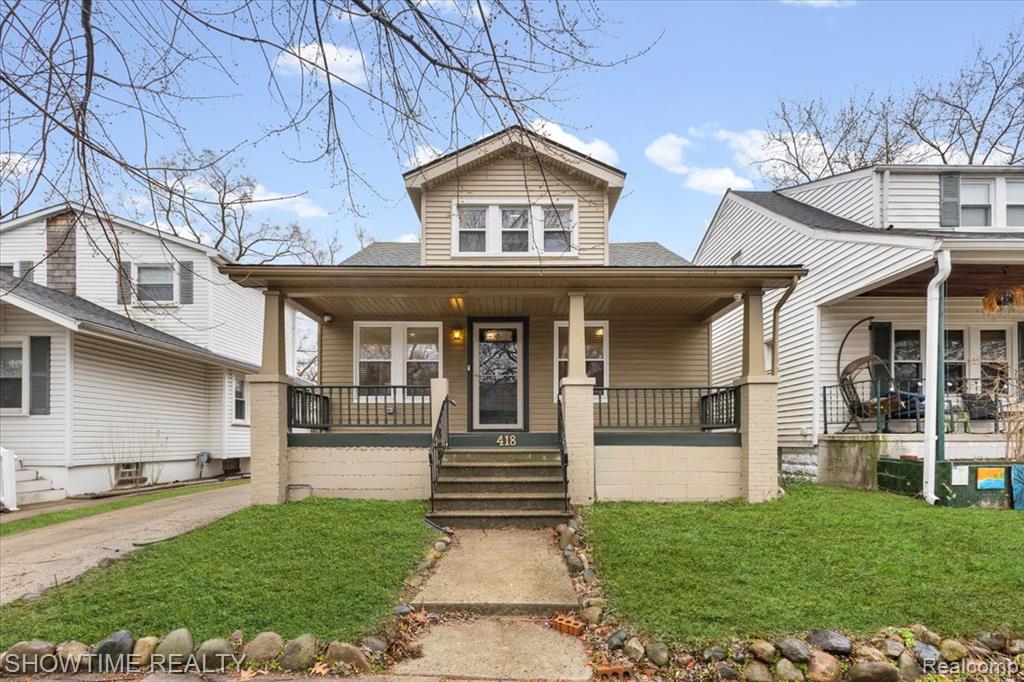 418 E Woodland Street, Ferndale, MI 48220 — front exterior