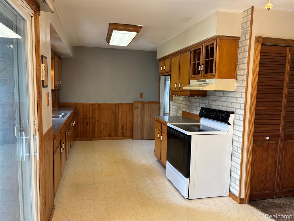8233 FARRAND Road, Otisville, MI 48463 — Photo 3
