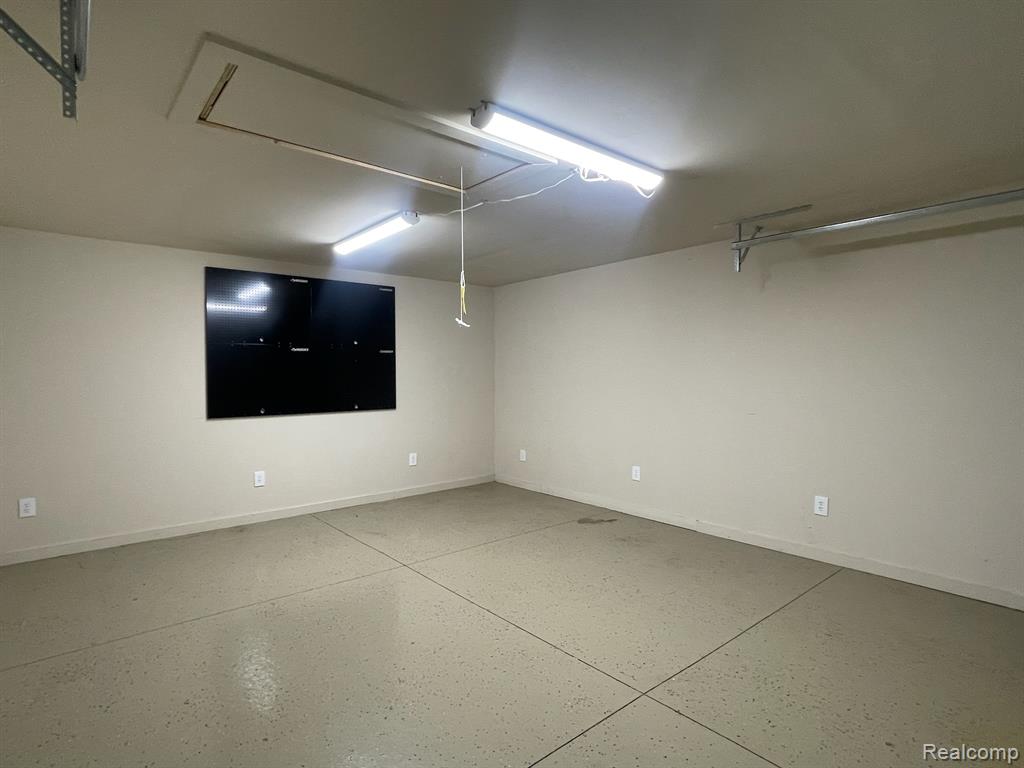 21150 E Chigwidden Street, Northville, MI 48167 — Photo 33