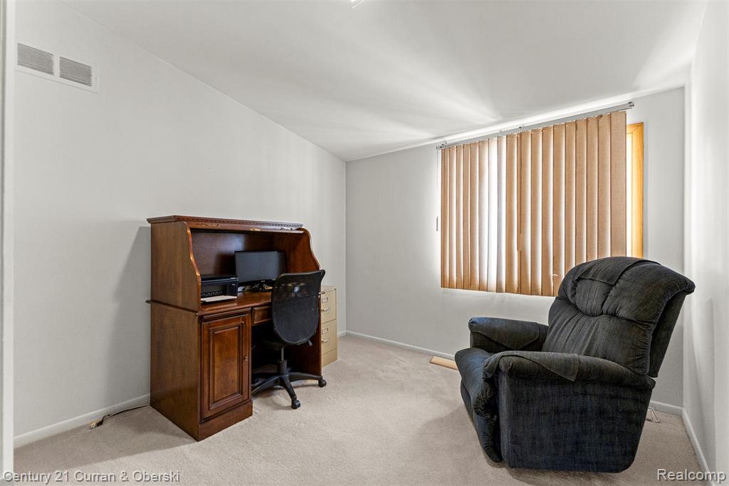 9768 Seavitt Drive, Allen Park, MI 48101 — Photo 11