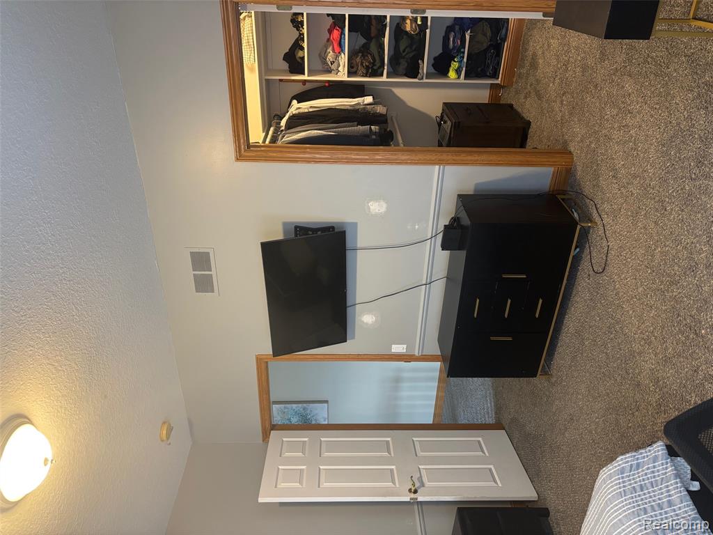 15347 Drysdale Street, Southgate, MI 48195 — Photo 30