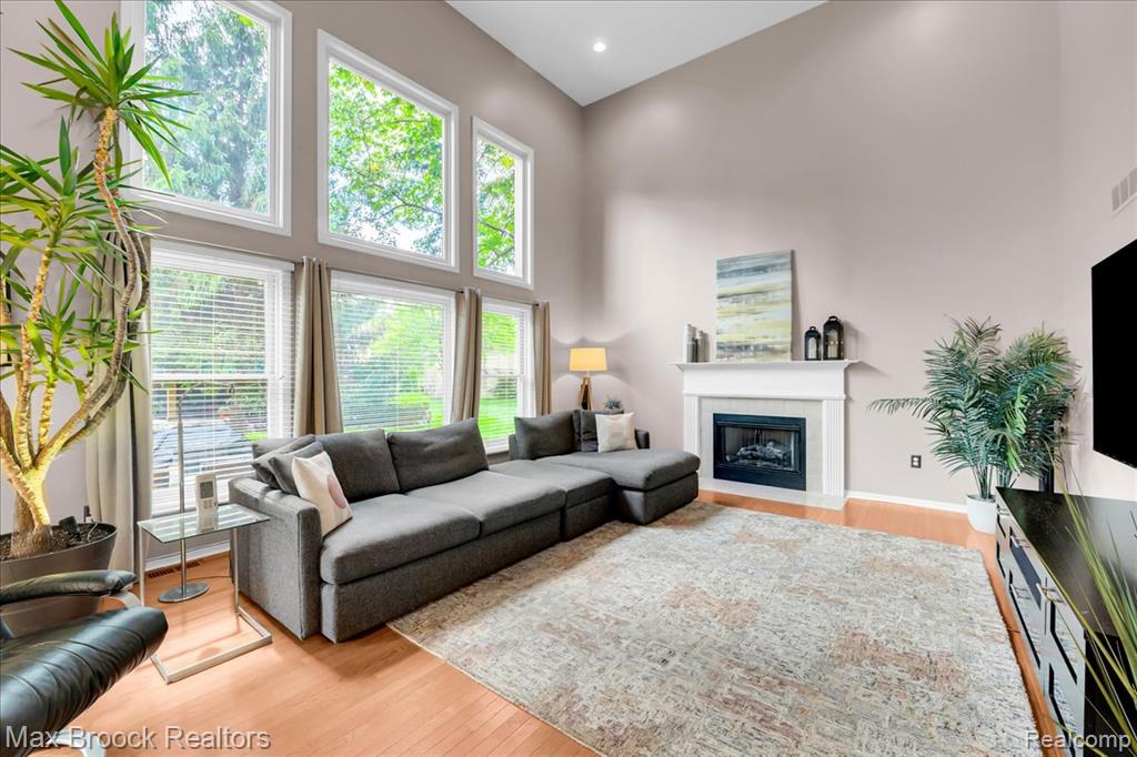 4086 Arcadia Drive, Auburn Hills, MI 48326 — Photo 8