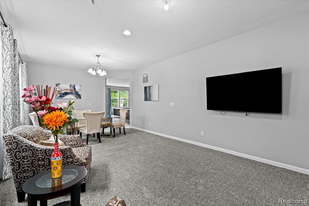 49645 Hartwick Drive, Novi, MI — Photo 6