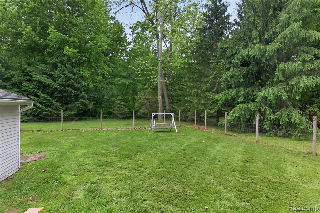 41303 Harris Road, Belleville, MI 48111 — Photo 48