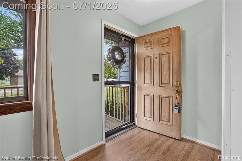 5410 Mancelona Drive, Grand Blanc, MI 48439 — Photo 2