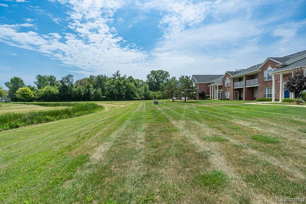 51780 Adler Park Drive W, Chesterfield, MI — Photo 32