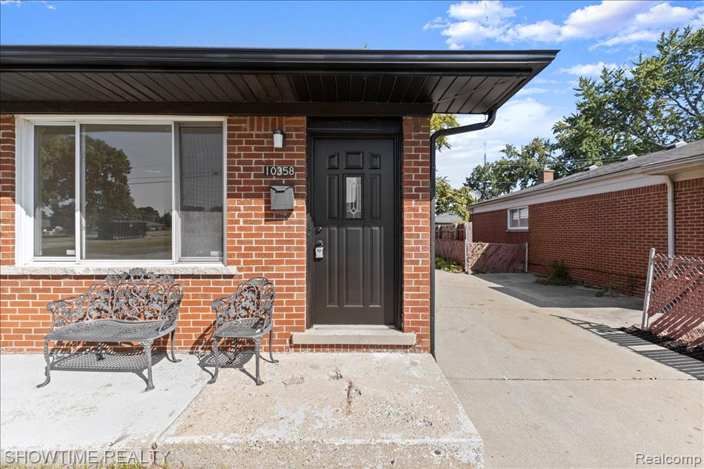 10358 Cloverdale Avenue, Ferndale, MI 48220 — Photo 5