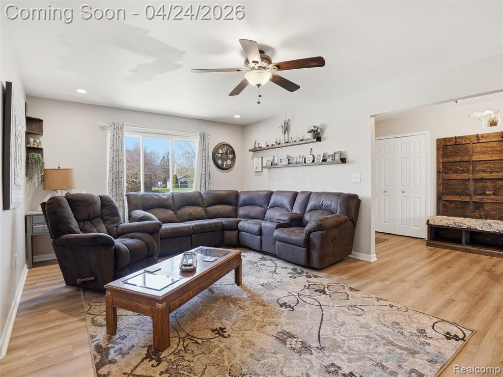 2206 Oak Shade Drive, Davison, MI 48423 — Photo 9