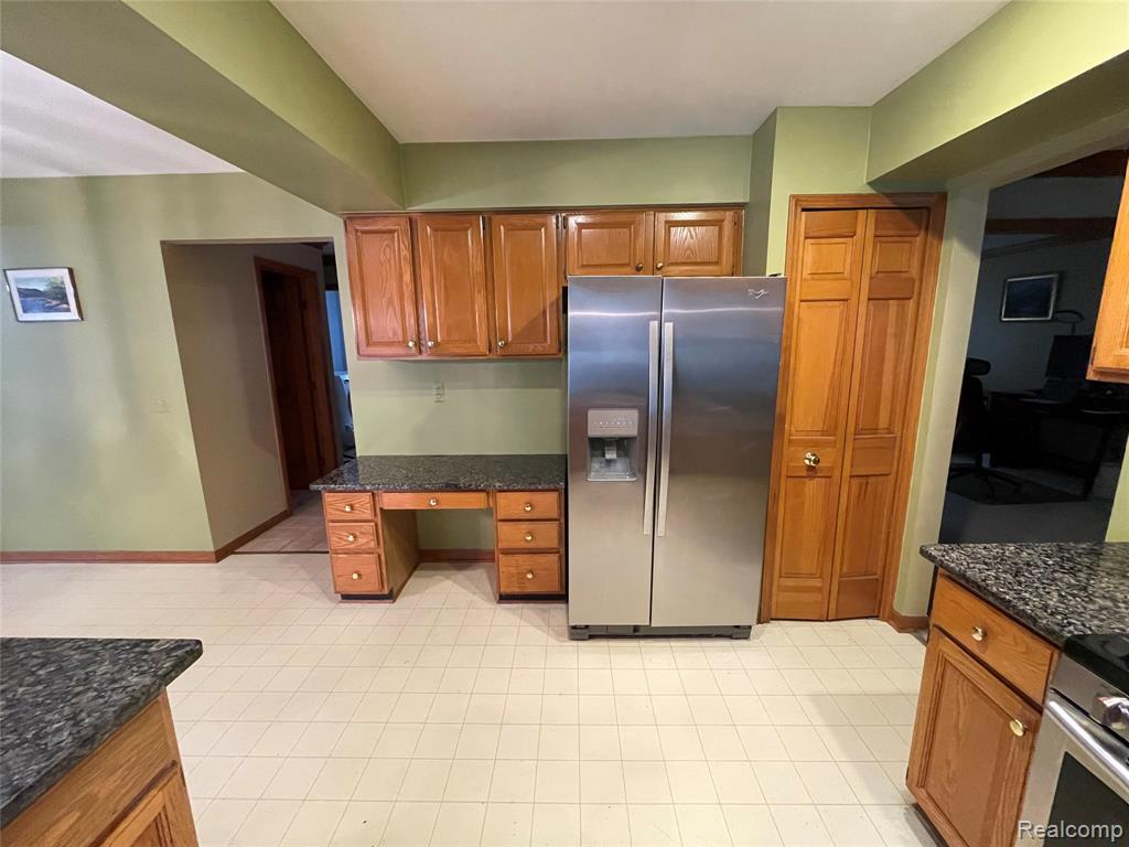 5299 Cloister Drive, Troy, MI 48085 — Photo 6