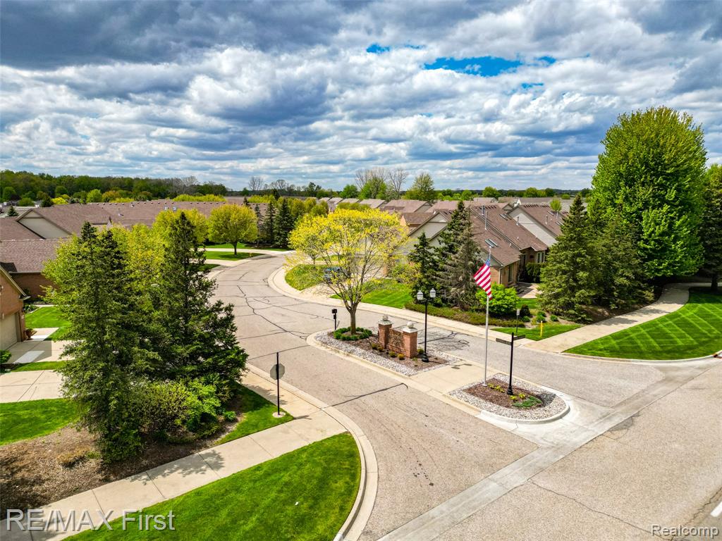 17197 Averhill Boulevard, Macomb, MI 48042 — Photo 10