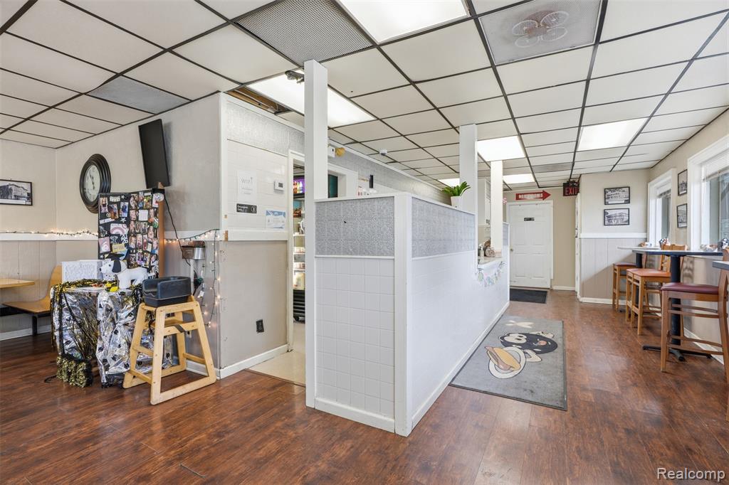 9455 Main Street, Whitmore Lake, MI 48189 — Photo 34