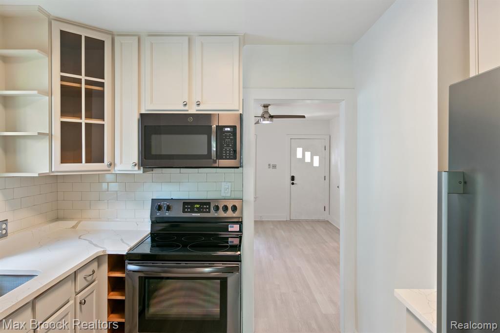 63 Maplefield Road, Pleasant Ridge, MI — Photo 5