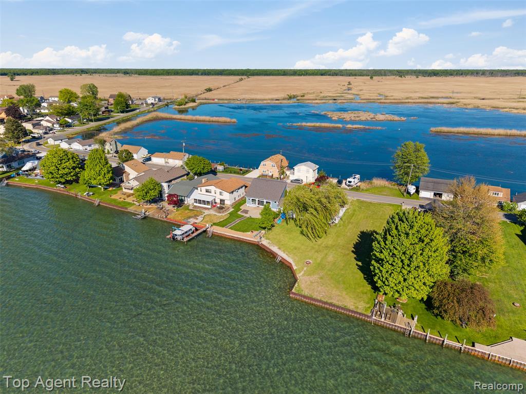 7910 ANCHOR BAY Drive, Clay, MI 48001 — Photo 55