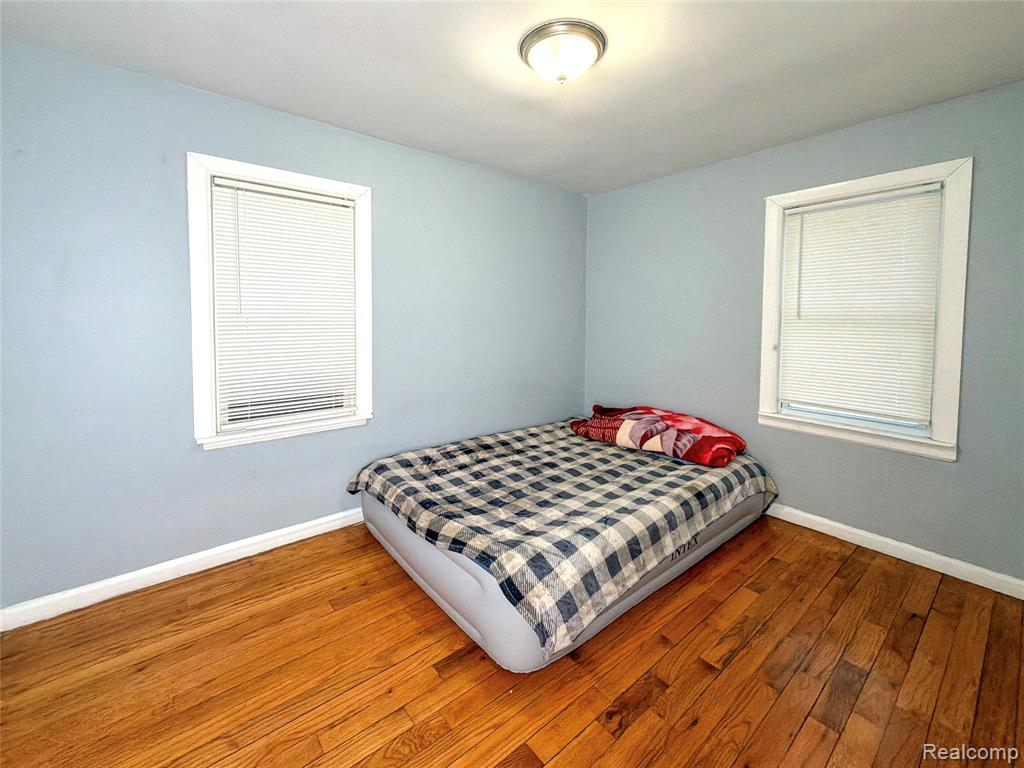 8553 Cloverlawn Street, Detroit, MI 48204 — Photo 7