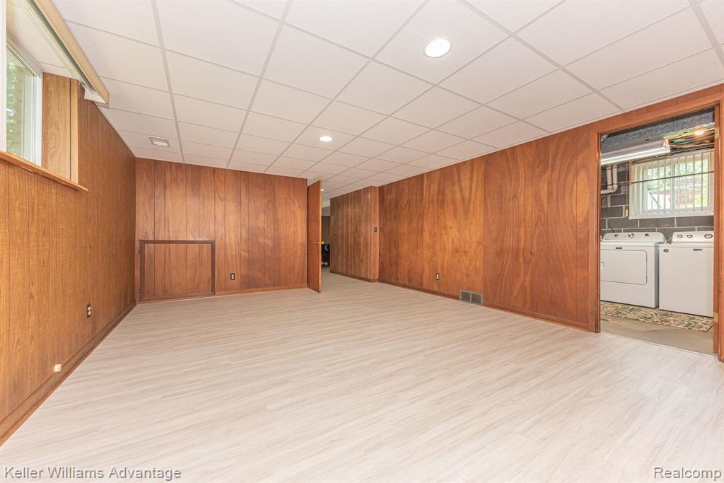 4460 Welland Drive, West Bloomfield, MI 48323 — Photo 23