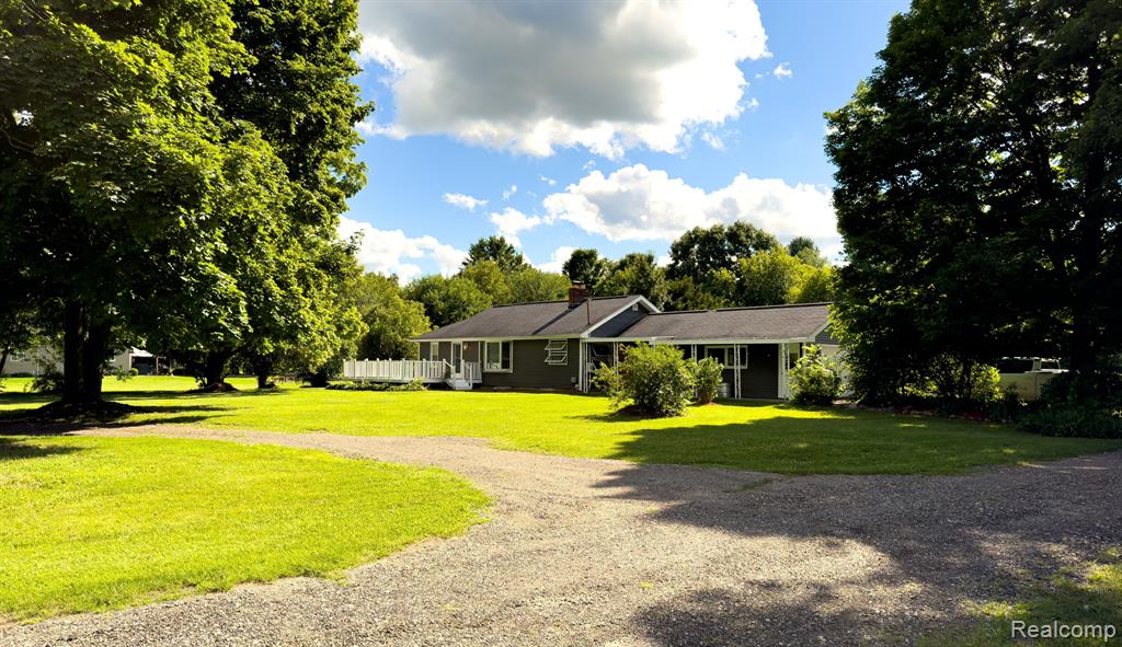 4327 N GALE Road, Davison, MI 48423 — Photo 2