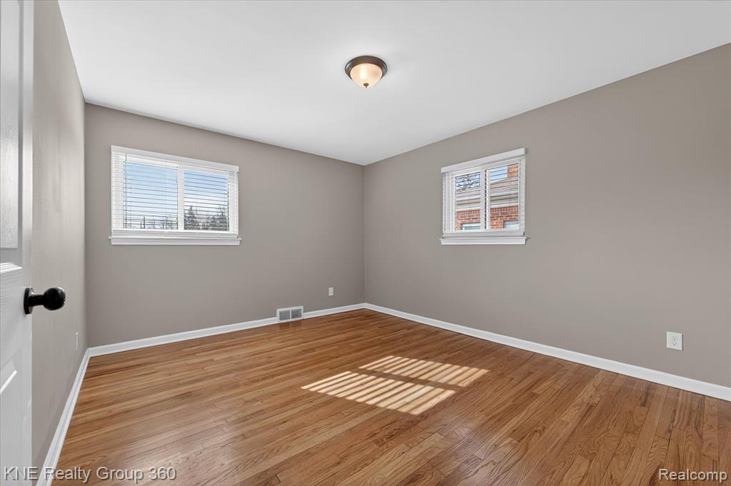 11214 Mae Avenue, Warren, MI 48089 — Photo 18