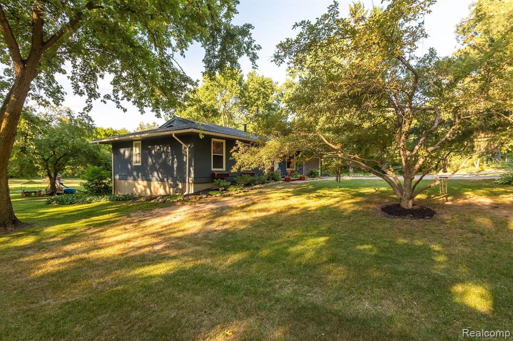 7660 MARSHALL Road, Dexter, MI 48130 — Photo 37
