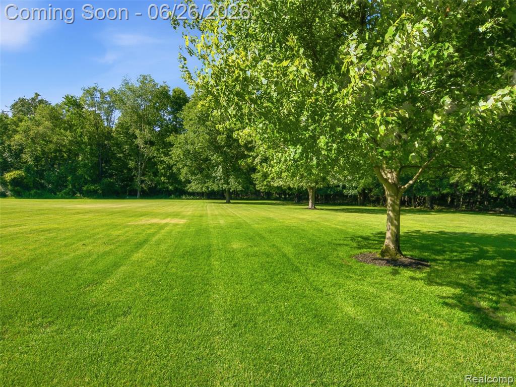 4974 Menominee Lane, Clarkston, MI 48348 — Photo 51