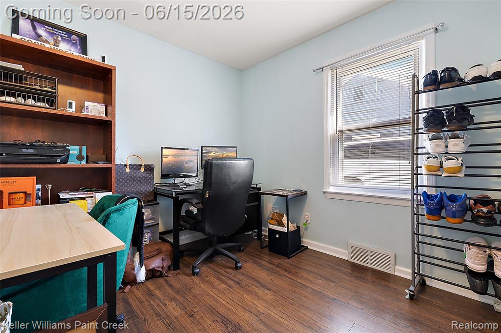 608 E Windemere Avenue, Royal Oak, MI 48073 — Photo 26