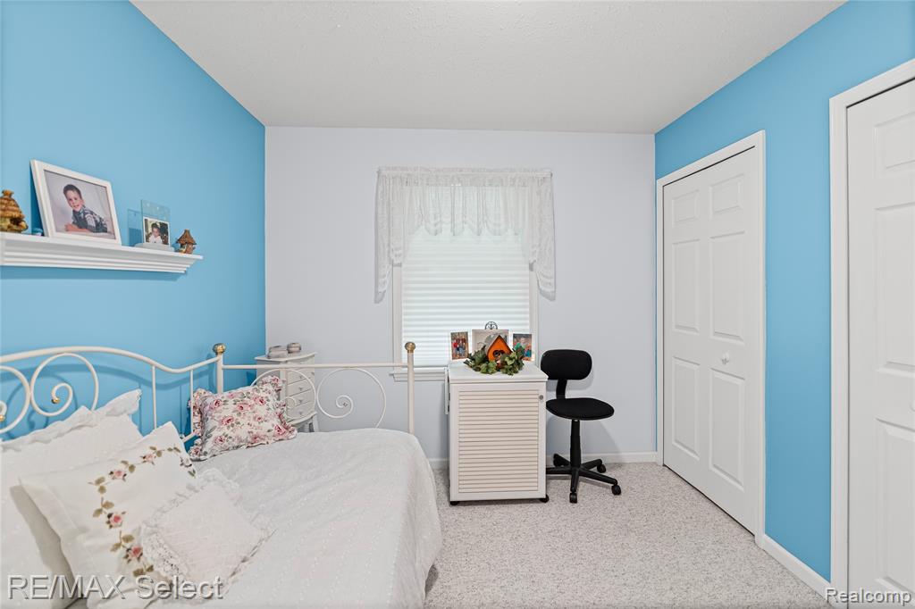 9267 Jill Marie Lane, Swartz Creek, MI 48473 — Photo 12