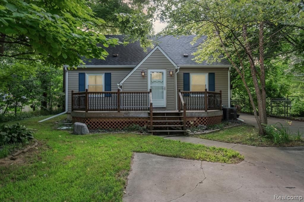 4311 FENTON Road, Flint, MI 48507 — Photo 39