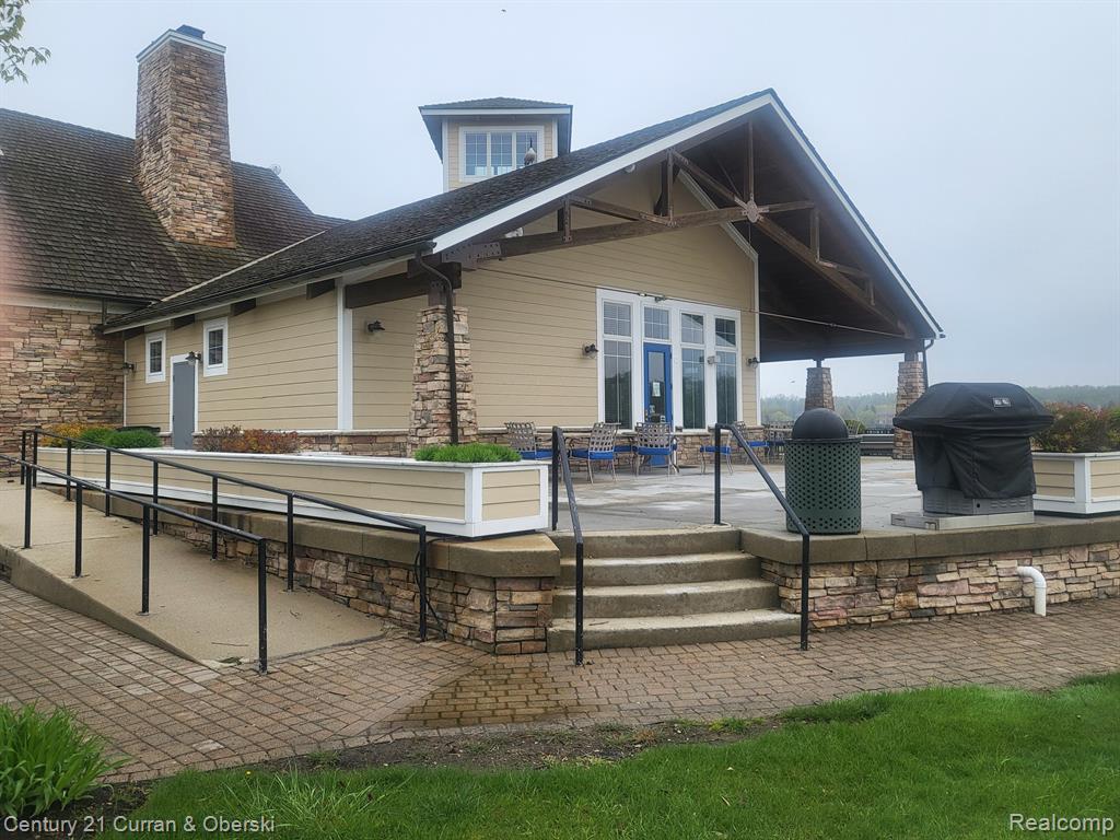 49945 STREAMWOOD Drive, UNIT #74, Novi, MI — Photo 33