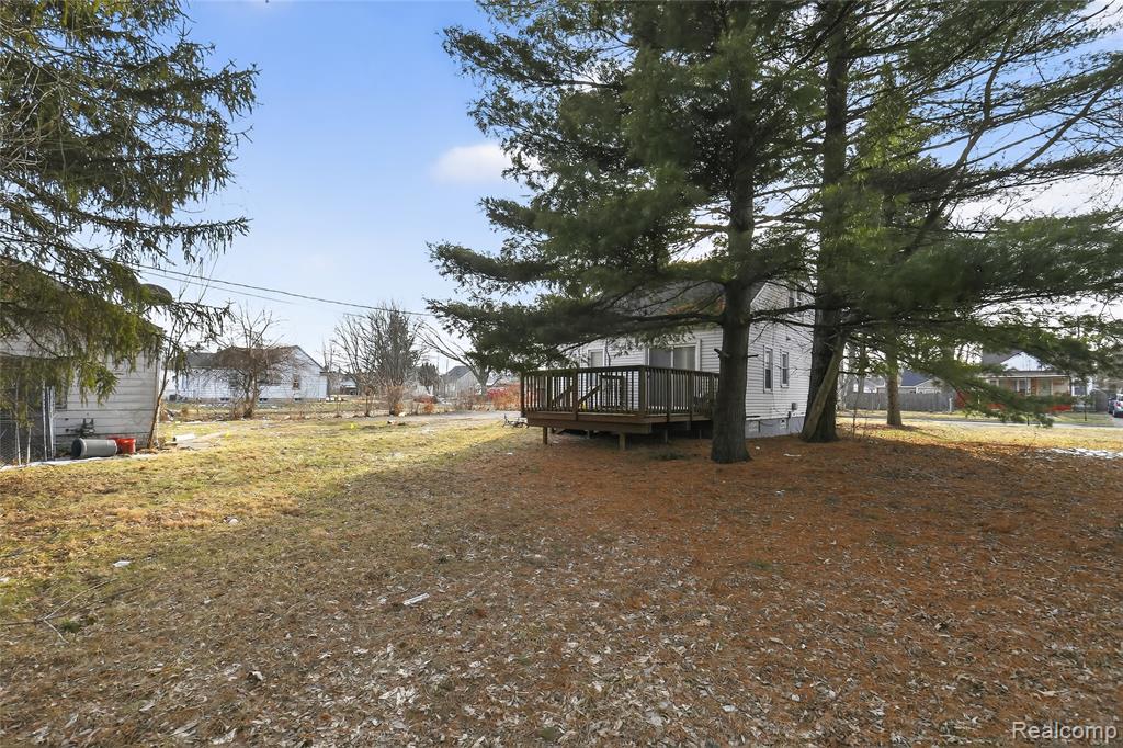 7296 Dacosta, Redford, MI 48239 — Photo 25
