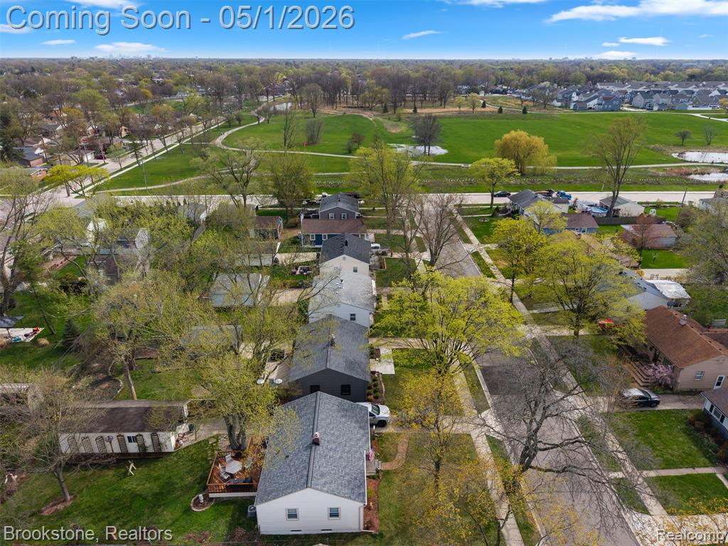 4422 THORNCROFT Avenue, Royal Oak, MI 48073 — Photo 34