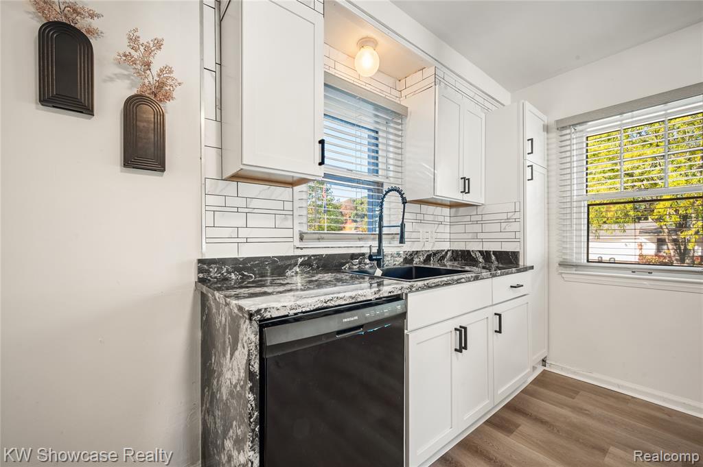 20352 Beatrice Street, Livonia, MI, 48152