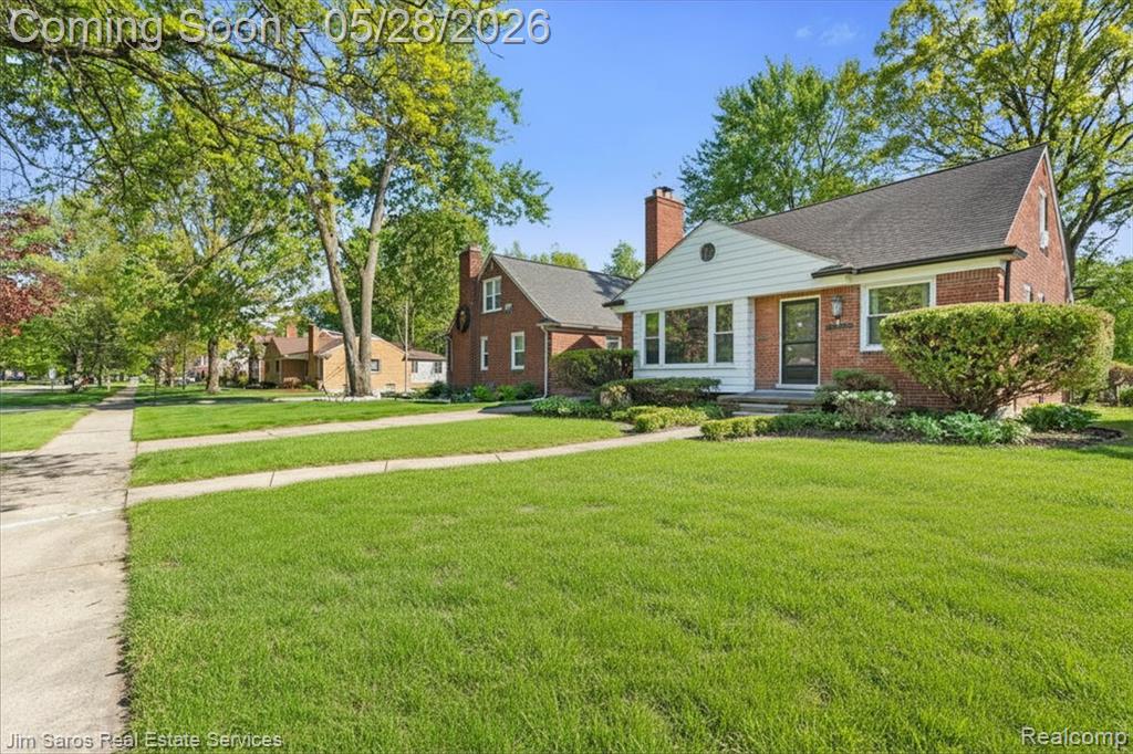 21252 Huntington Avenue, Harper Woods, MI 48225 — Photo 2