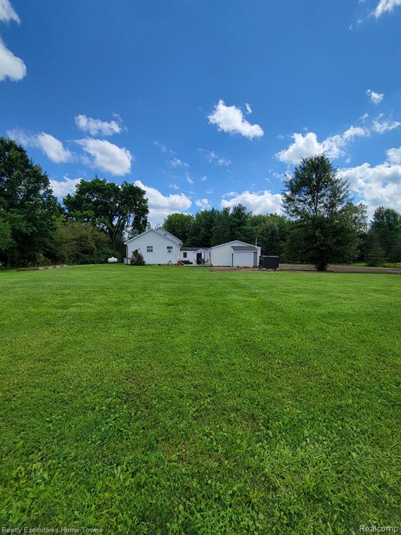 11004 BRYCE Road, Emmett, MI 48022 — Photo 4