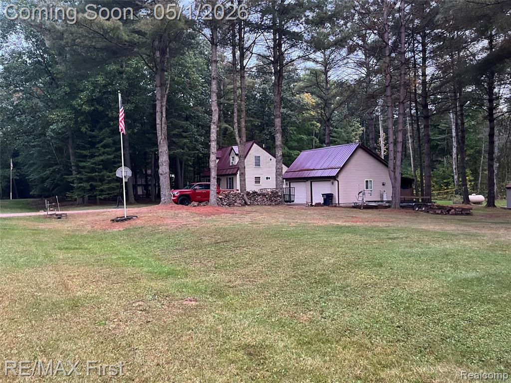 2063 Victoria Court, Lupton, MI 48635 — Photo 17