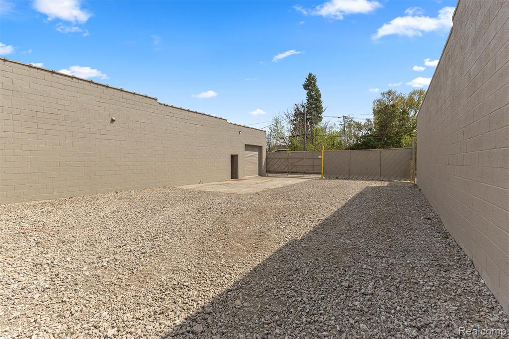 20825 Joy Road, Detroit, MI 48228 — Photo 20