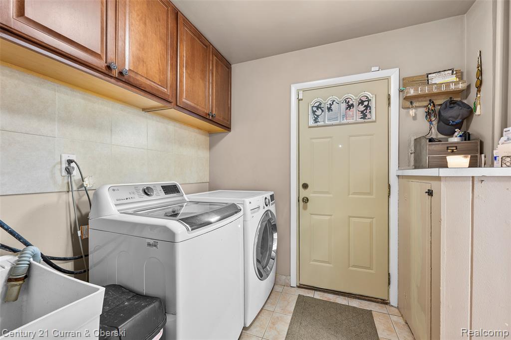 5741 Hubbell Street, Dearborn Heights, MI 48127 — Photo 14