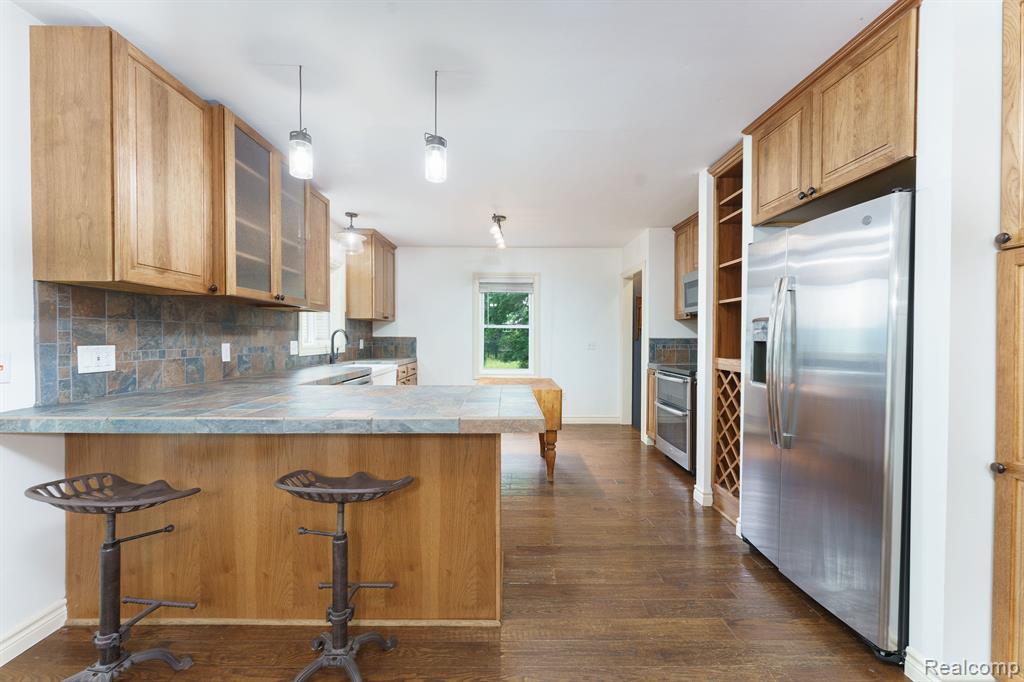 8953 OAK GROVE Road, Howell, MI 48855 — Photo 9