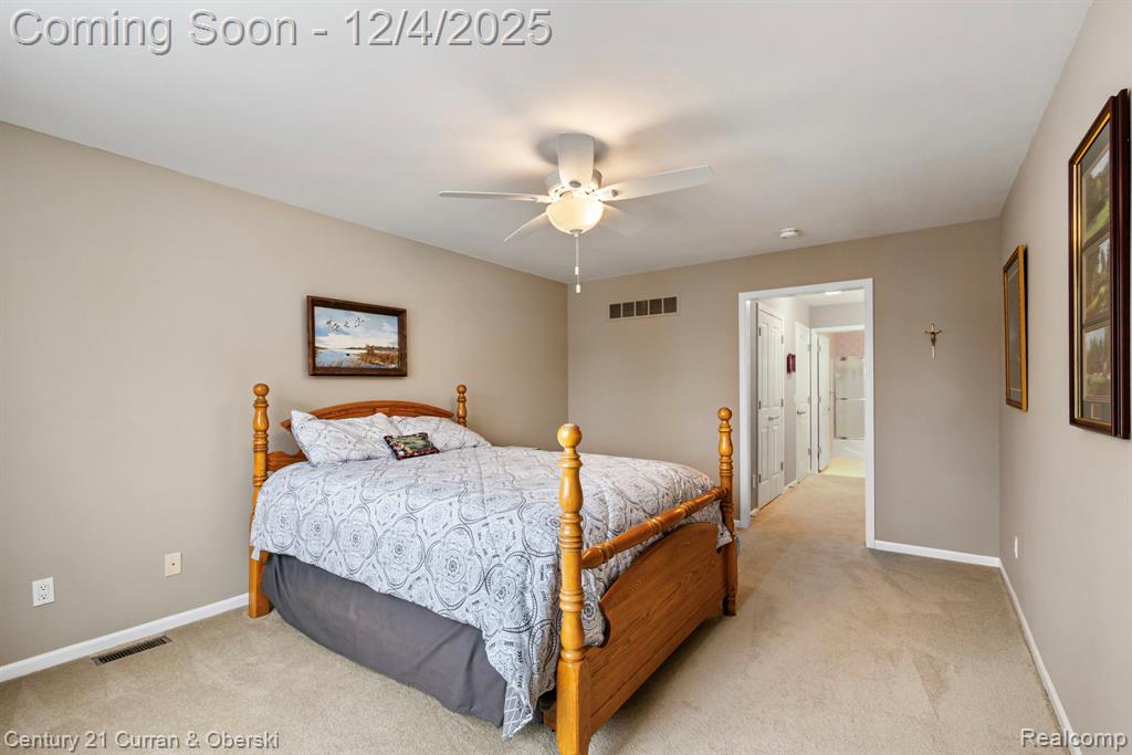 16925 Lochmoor Circle E, Northville, MI 48168 — Photo 42