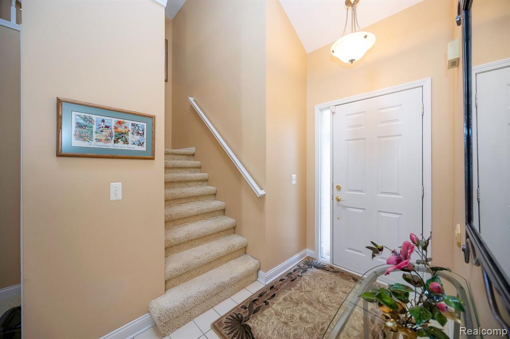 7282 GREEN MEADOW Lane, Canton, MI 48187 — Photo 19